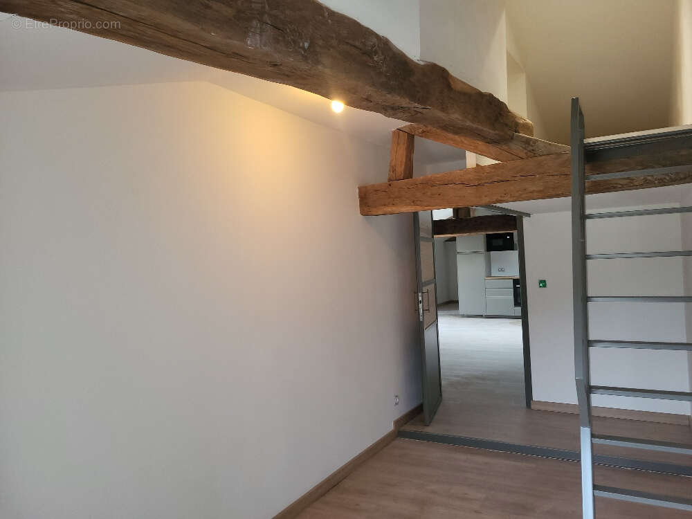 Appartement à CHATILLON-SUR-CHALARONNE