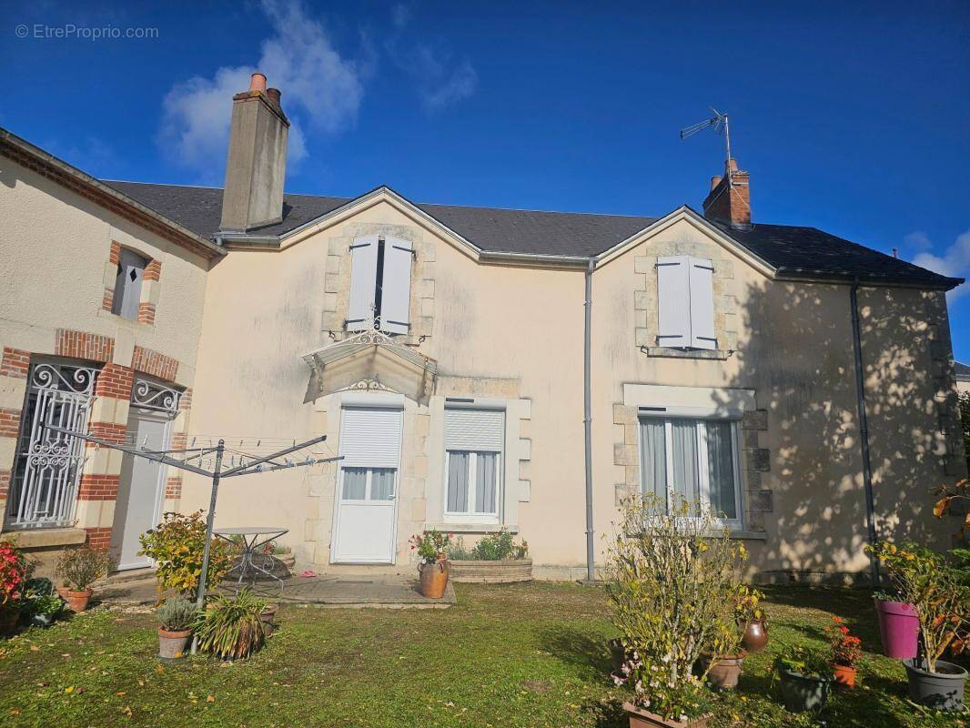 Maison à SANCERGUES