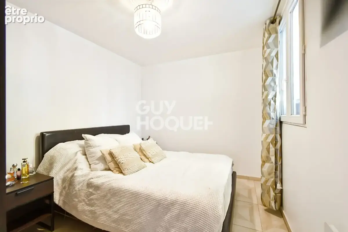A vendre Fontenay-sous-Bois ? Maison familiale surélevée avec terrasse et garage - photo 6