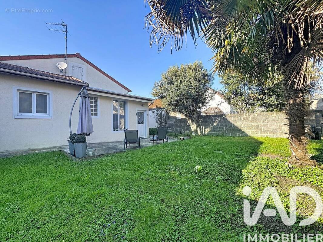 Photo 1 - Maison à DRANCY