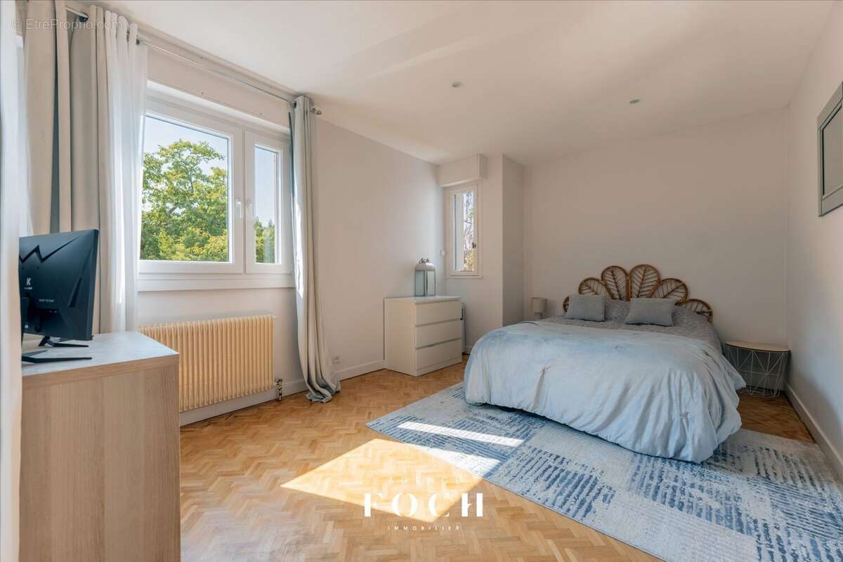 Appartement 98 m² à Nancy  - photo 9