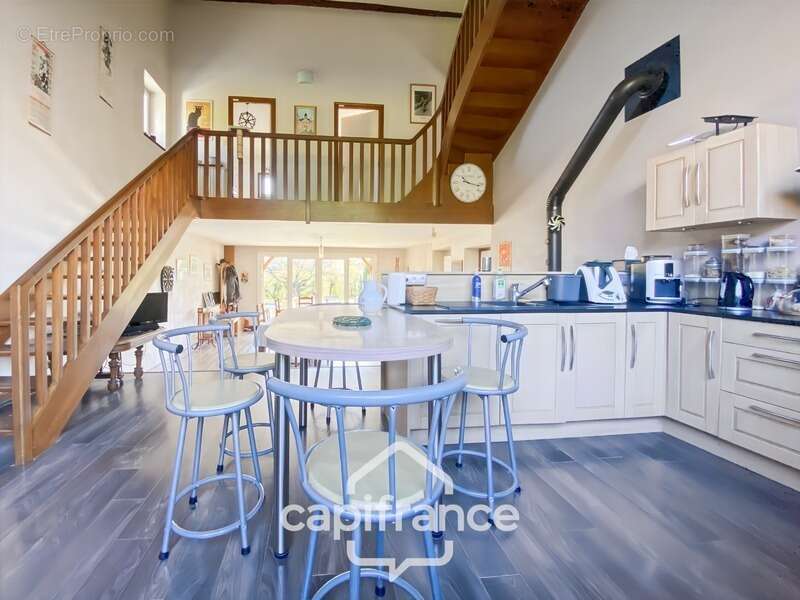 Maison à vendre 8 pièces  (71) - photo 6