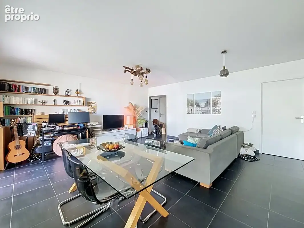 MONTPELLIER - Superbe T3 de 76 m² - port marianne - terrasse de 27 m² - photo 5