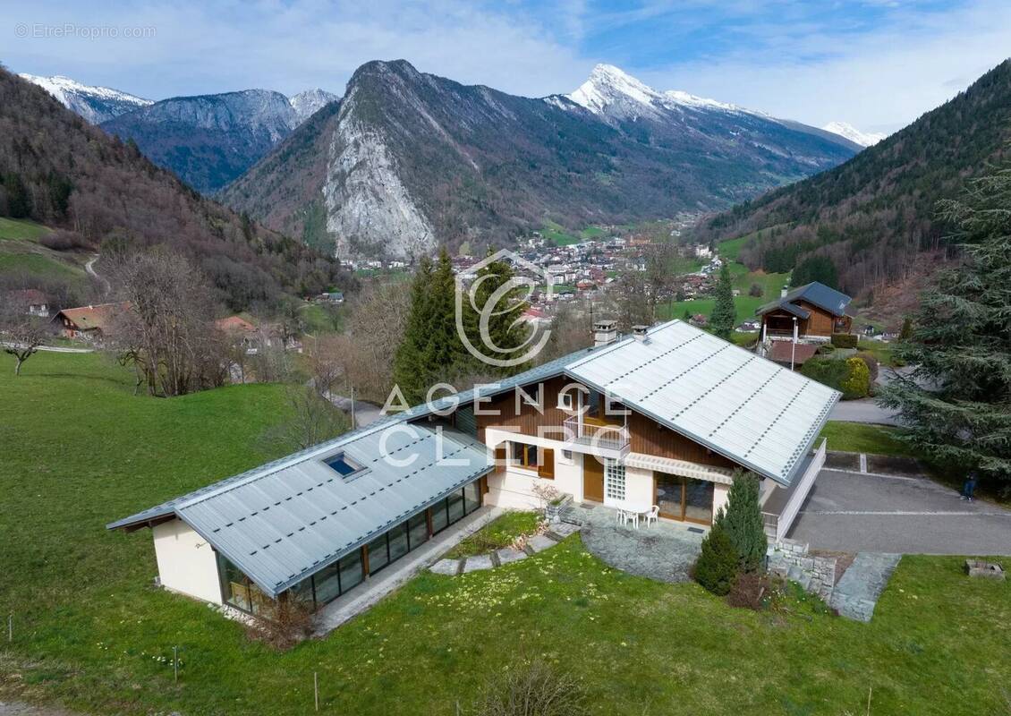 Maison à THONES