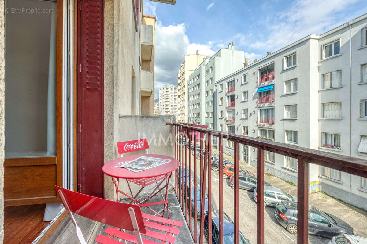 Appartement 50 m² à Grenoble  - photo 9