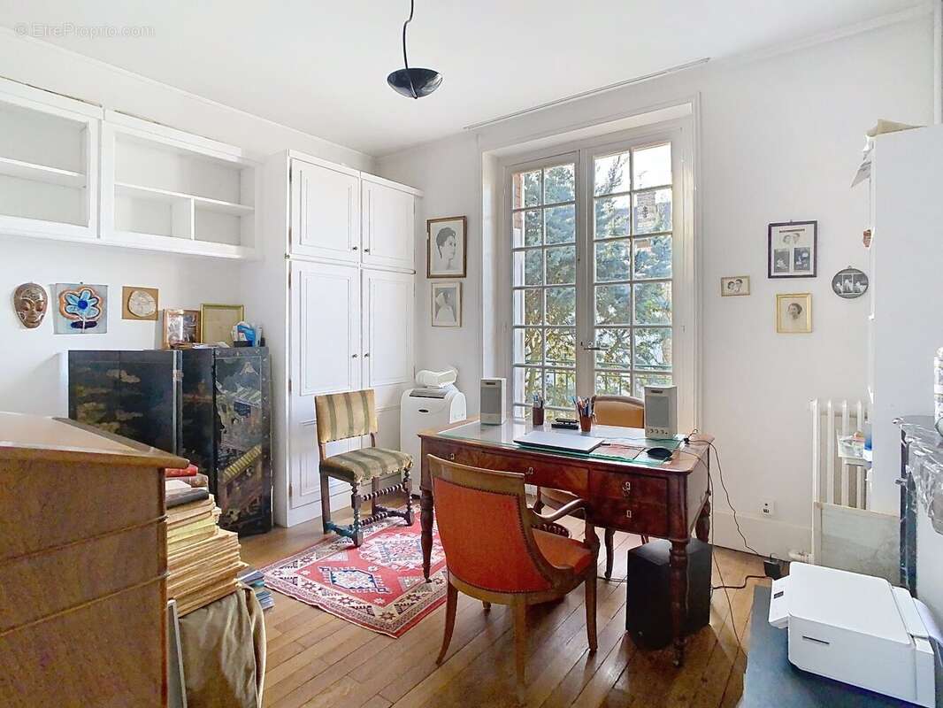 Maison à LE CHESNAY