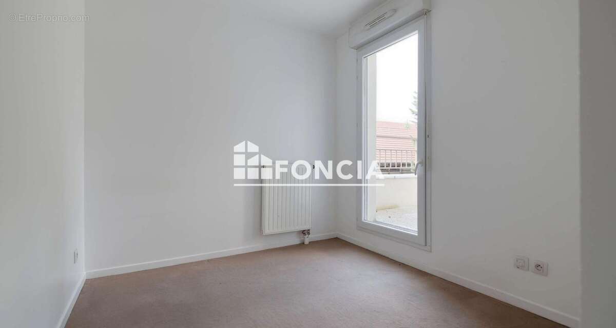 Appartement à LIEUSAINT