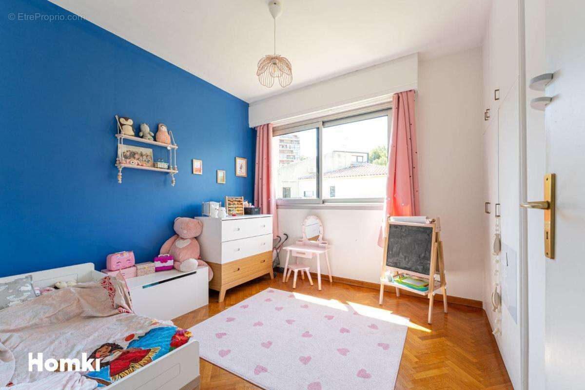 Appartement à MARSEILLE-8E