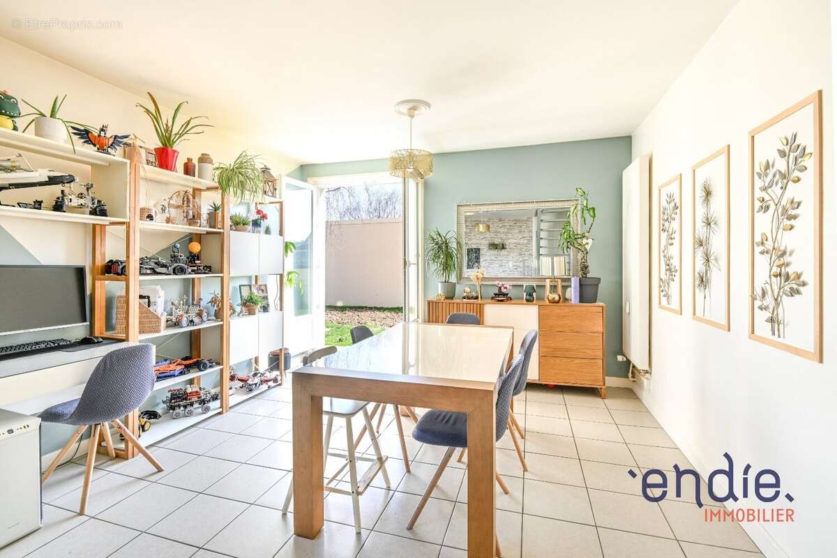 Appartement à IFS