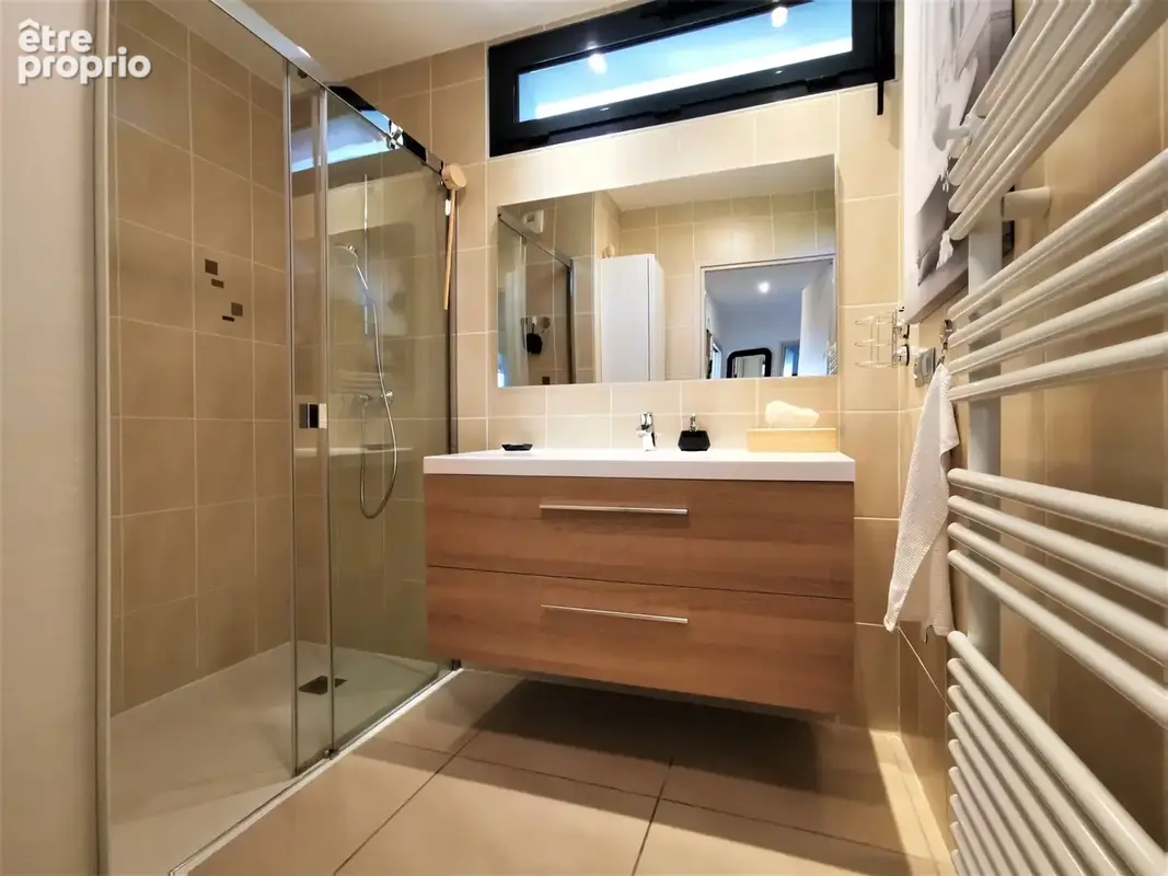 Appartement Attique 118m2, 3 Chambres, Terrasse de 60m2, 2 garages inclus - photo 12