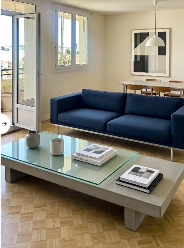 Appartement à BRON