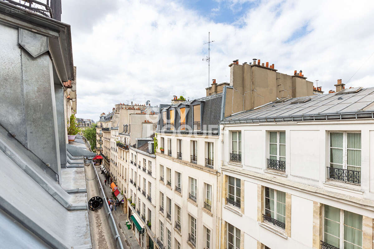 Appartement à PARIS-4E