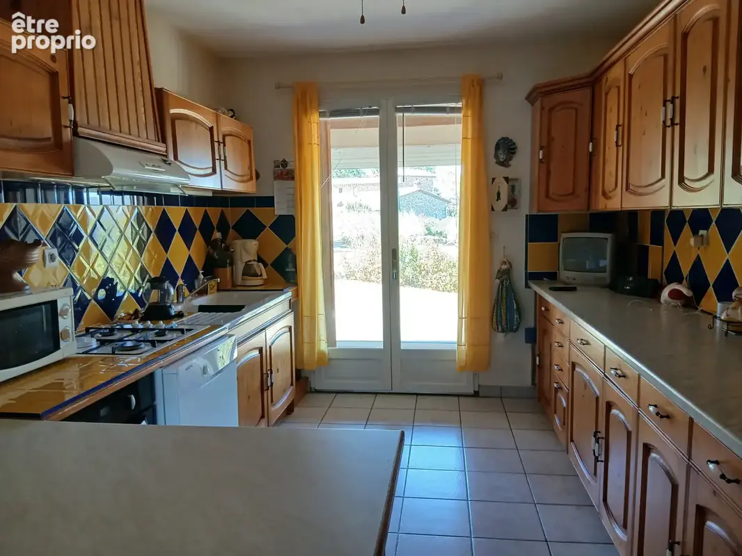 Vente - maison - 5 pieces  - 113 m2 - massillargues - photo 7