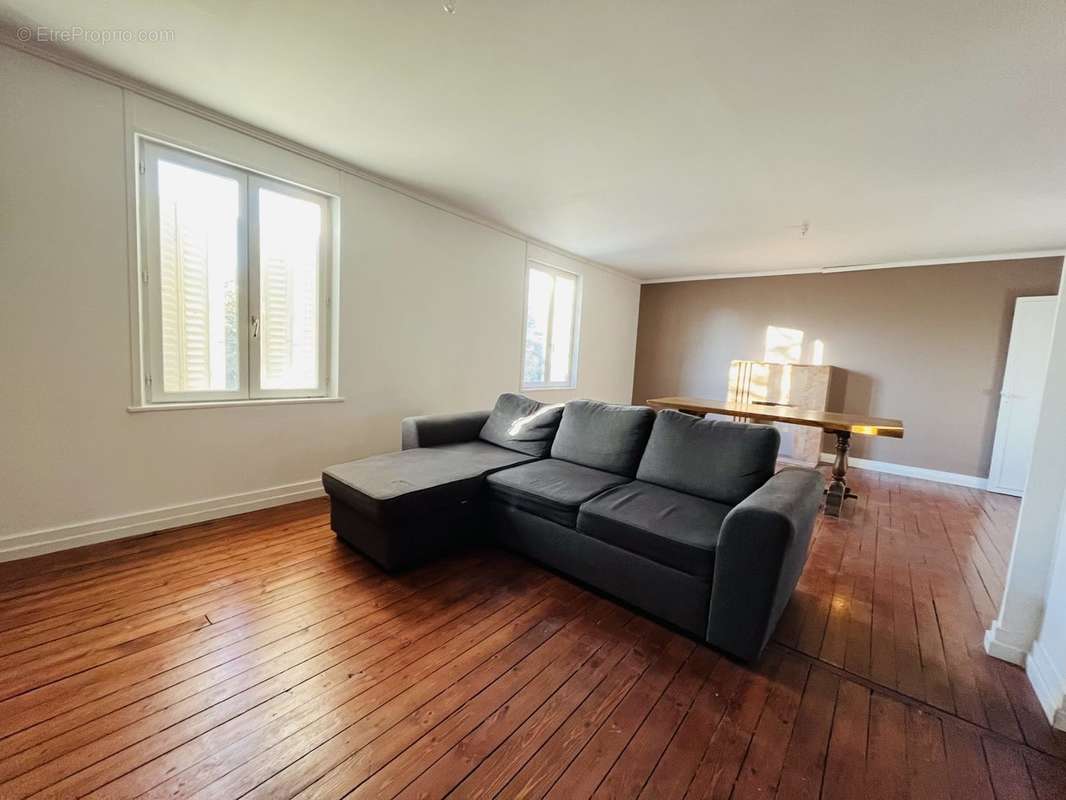 Appartement à MONTLUCON