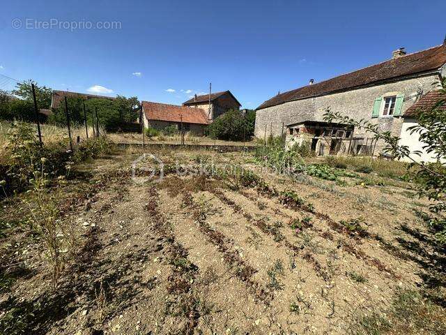 Maison de village - 138 m2 - photo 9