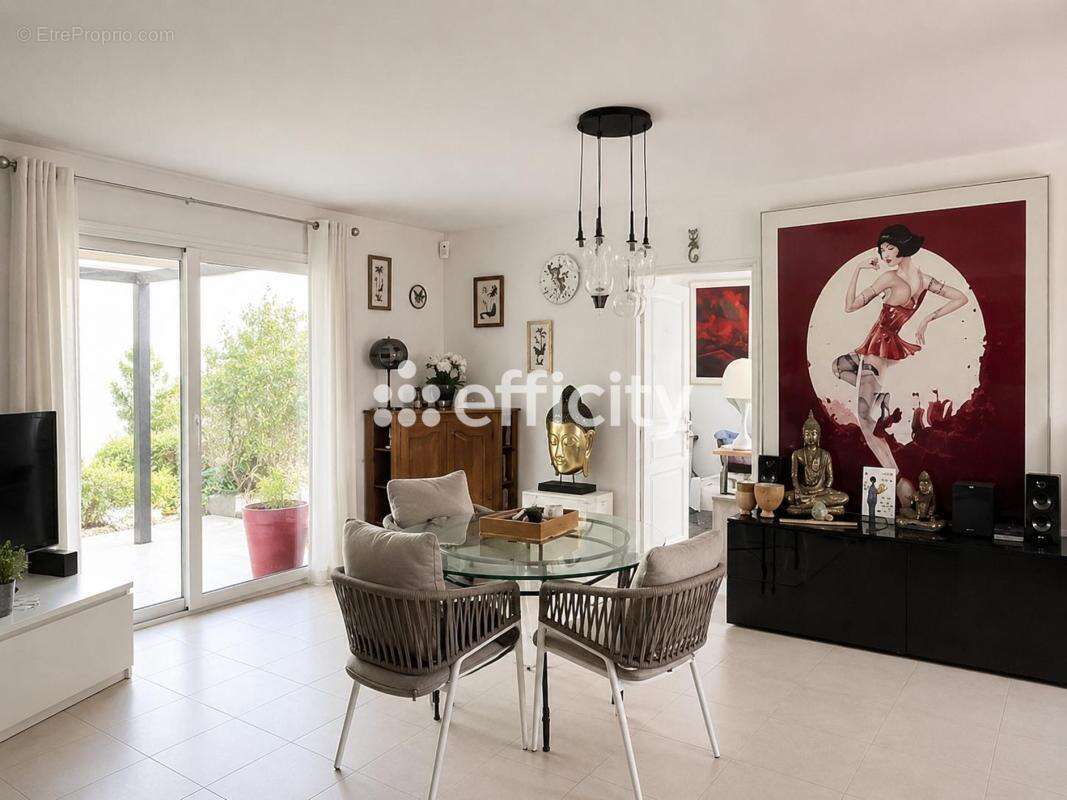 Maison 108 m² à Semussac  - photo 4