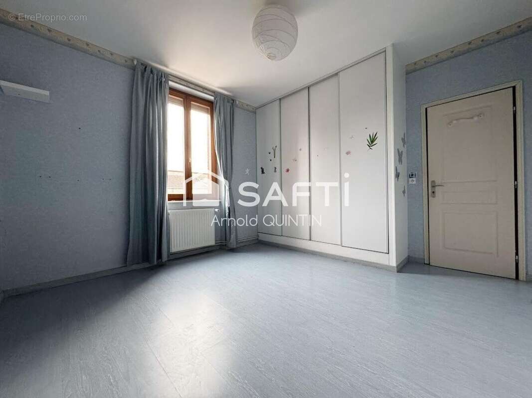 Photo 7 - Maison à ETAIN