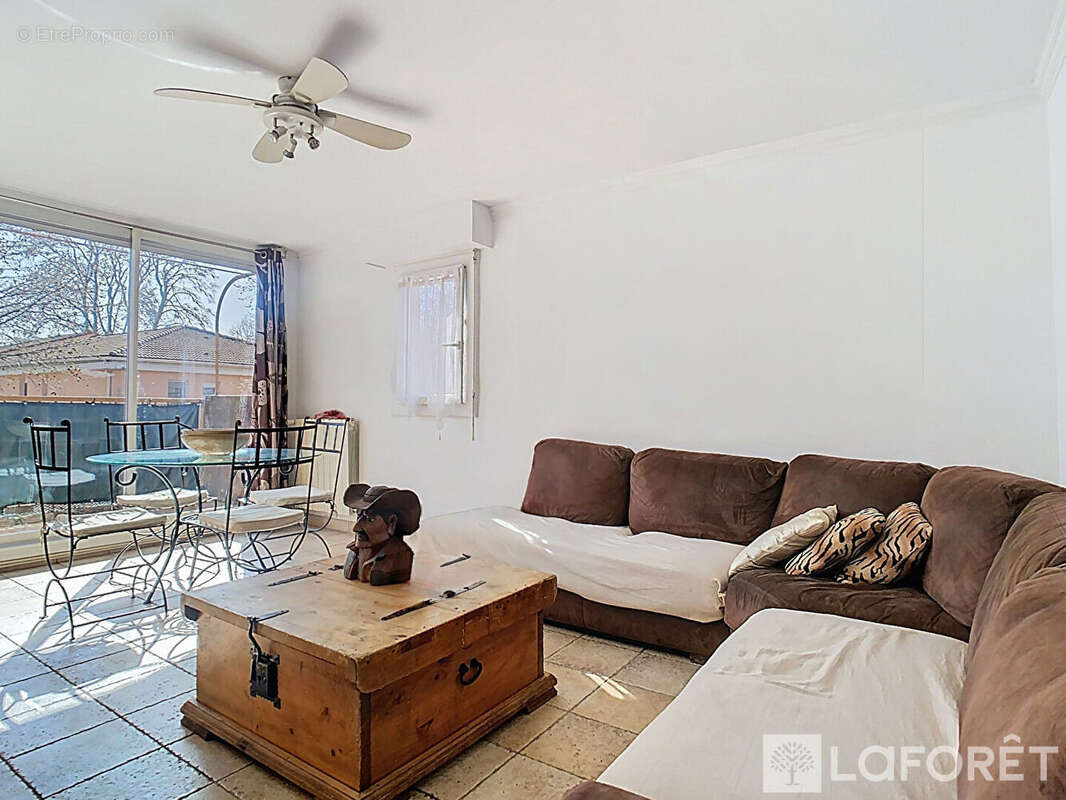 Appartement à VITROLLES