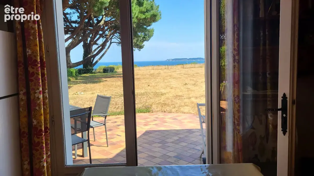 Maison à vendre à Le Palais : Vue imprenable et terrain de 4 580 m² à Belle-Île-en-Mer - photo 5