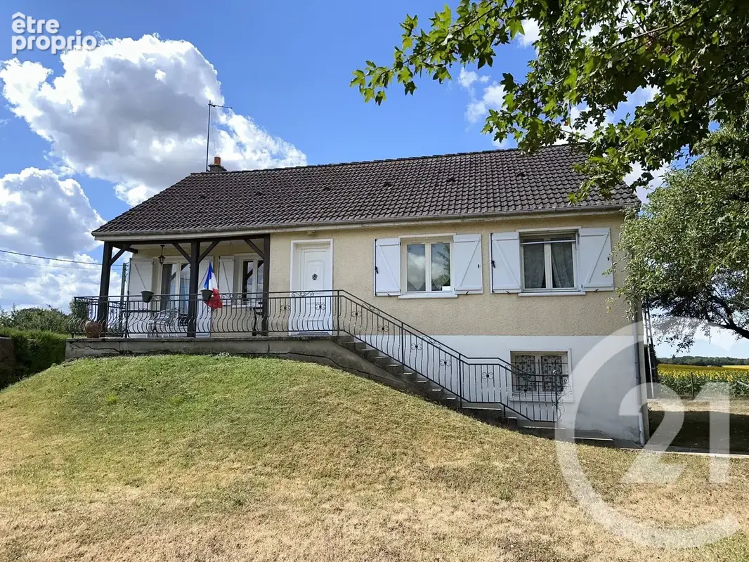 Maison 4 pièces 89 m² · à Donzy · 89 m² · 104 000 €