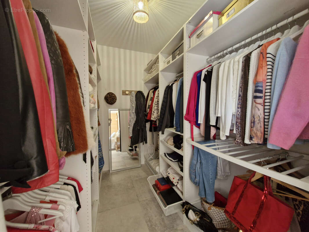 Maison à SAINT-DREZERY