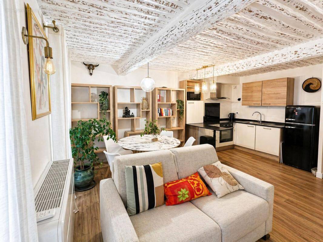 Appartement à SANARY-SUR-MER