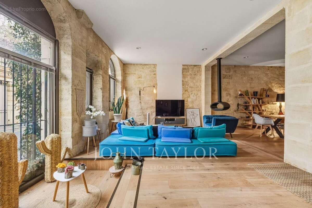 Appartement à BORDEAUX