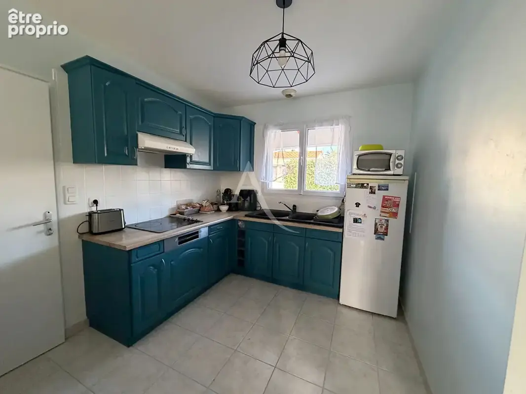 Maison plain pied à vendre à Aizenay à proximité des écoles - photo 5