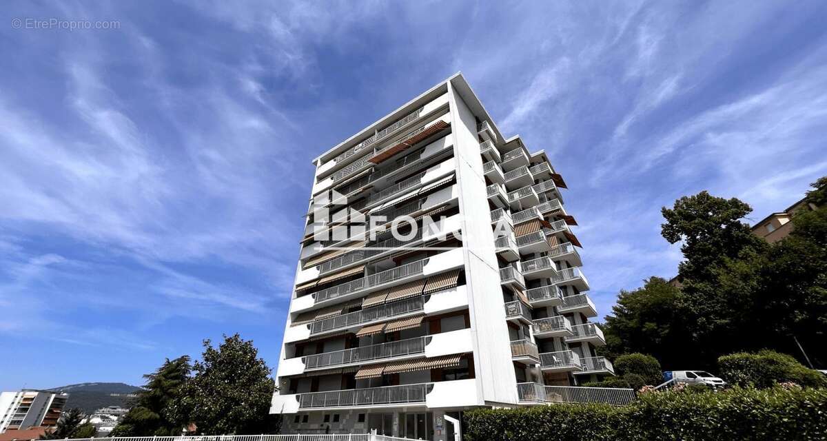 Appartement à AIX-LES-BAINS