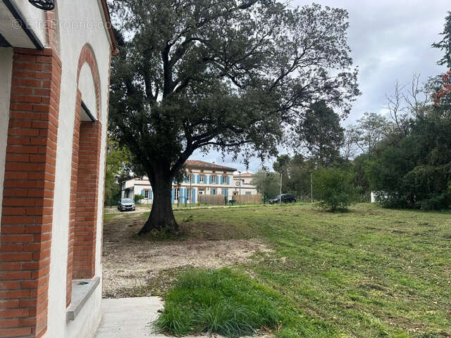 Appartement à DREMIL-LAFAGE