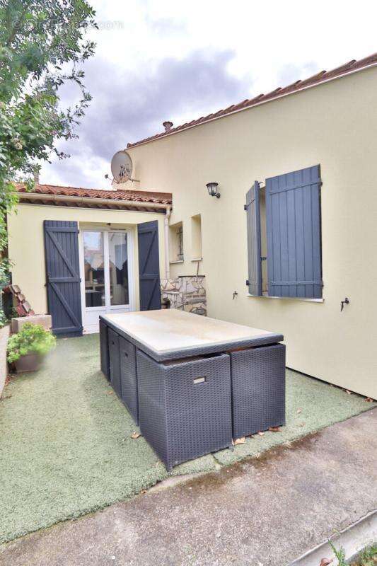 Maison à LEZIGNAN-CORBIERES