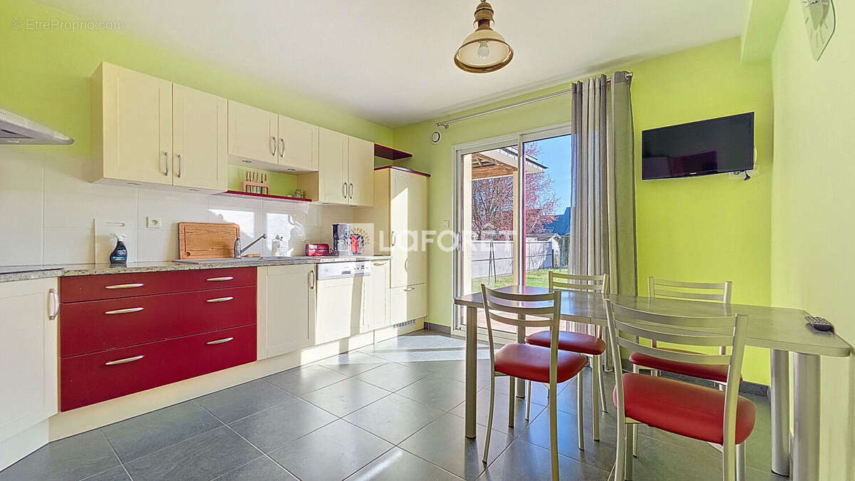 Maison à NOYAL-SUR-VILAINE