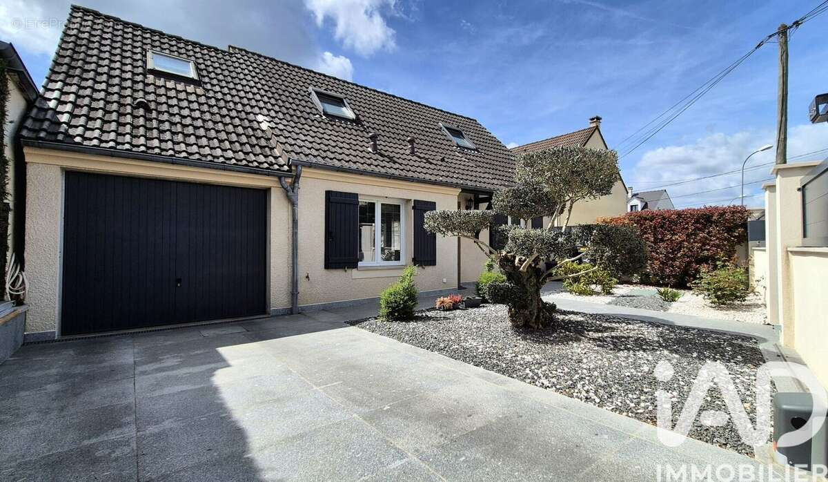 Photo 2 - Maison à ROISSY-EN-BRIE
