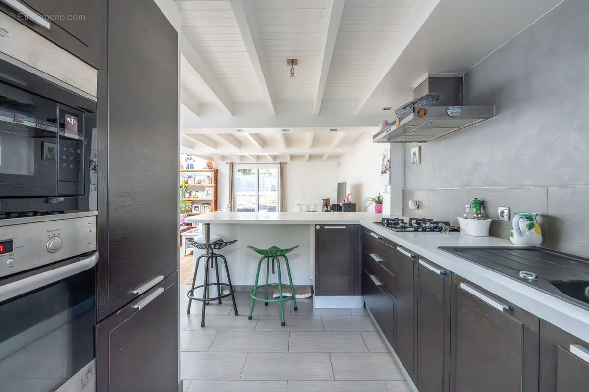 Maison à SAINT-MAUR-DES-FOSSES