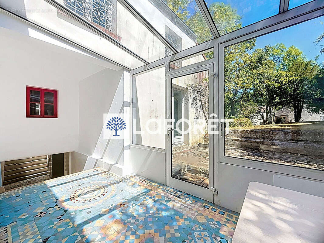 Maison de caractère 167 m² - 5 ch. - à rénover - photo 5