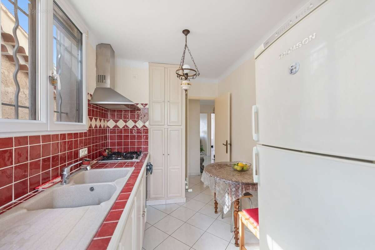 Appartement 56 m² à Toulon  - photo 7