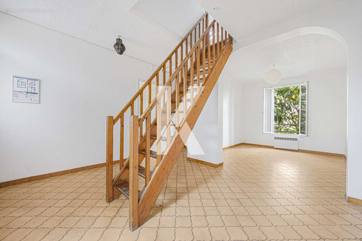 Maison à NANTERRE