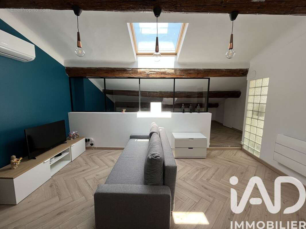 Photo 2 - Appartement à MARSEILLE-6E