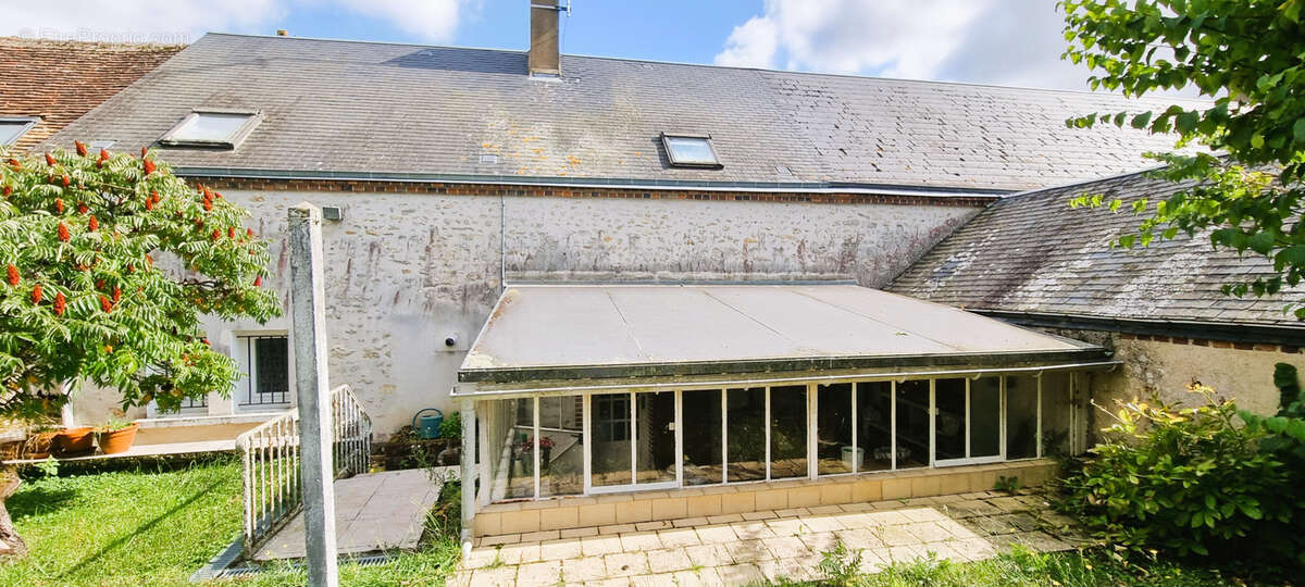 Maison à OUZOUER-LE-DOYEN