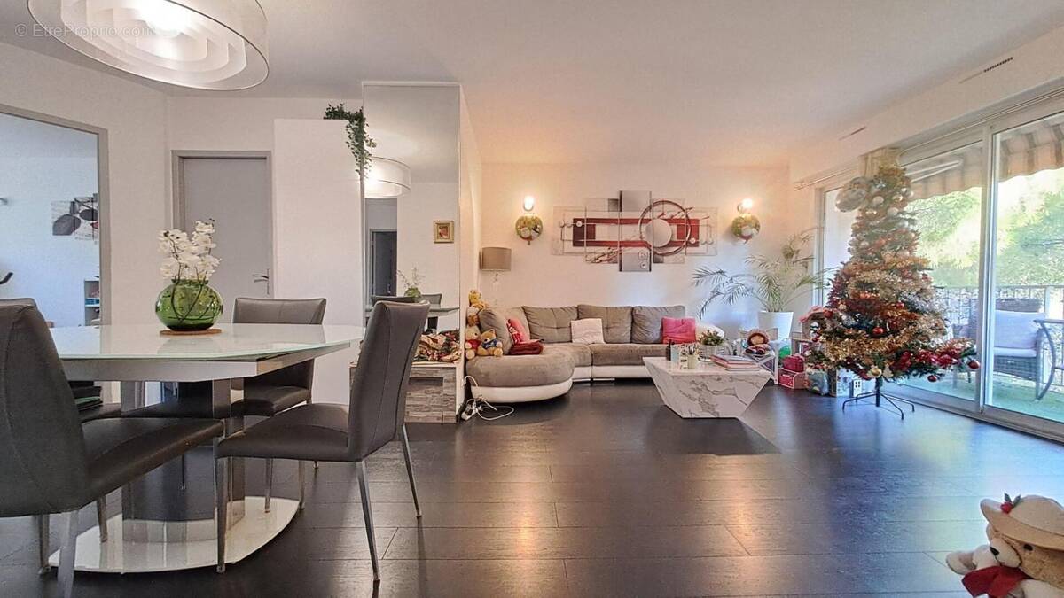 Appartement à MARSEILLE-13E