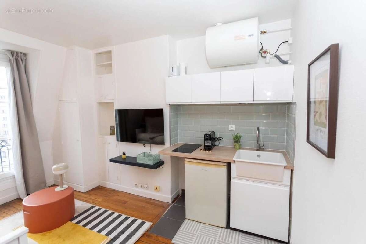 Appartement à PARIS-15E