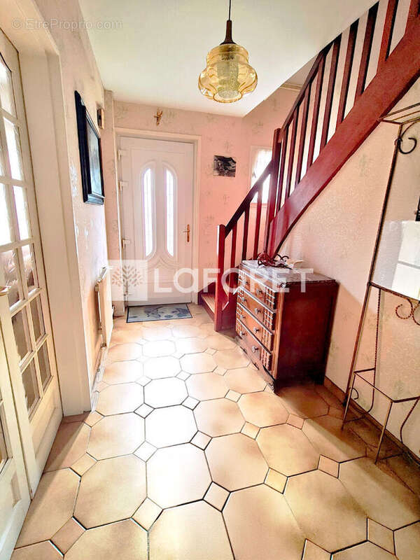 Maison Halluin 5 pièce(s) 90 m2 - photo 6