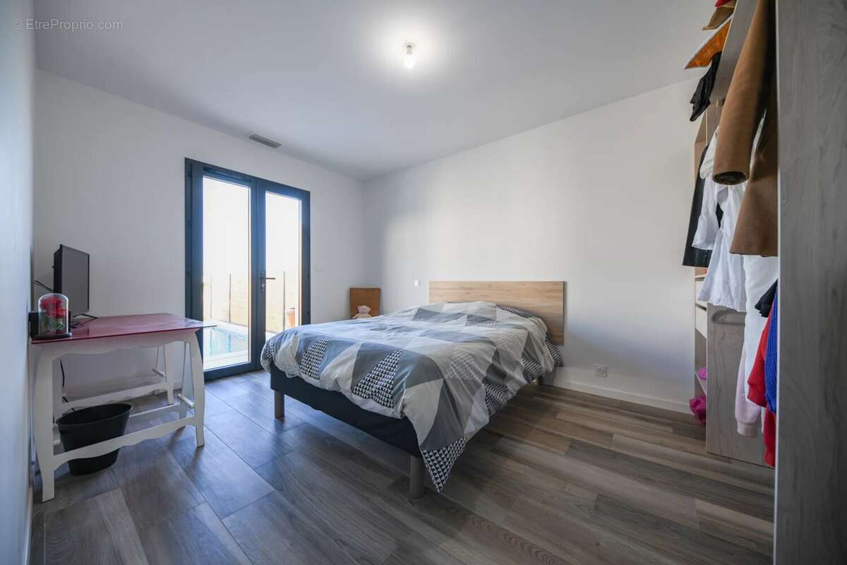 Maison à UZES