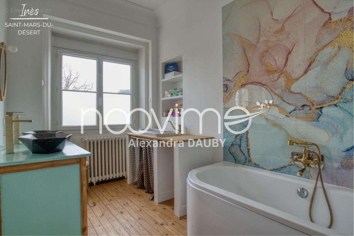 Maison à SAINT-MARS-DU-DESERT