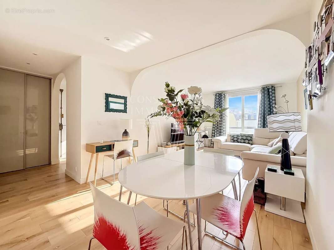 Rue spontini / 5e etage / parfait état - photo 3