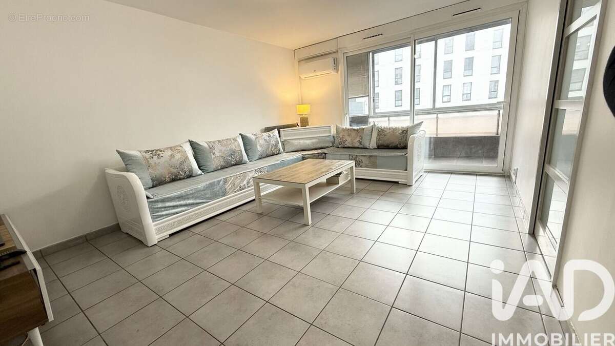 Photo 2 - Appartement à LYON-7E