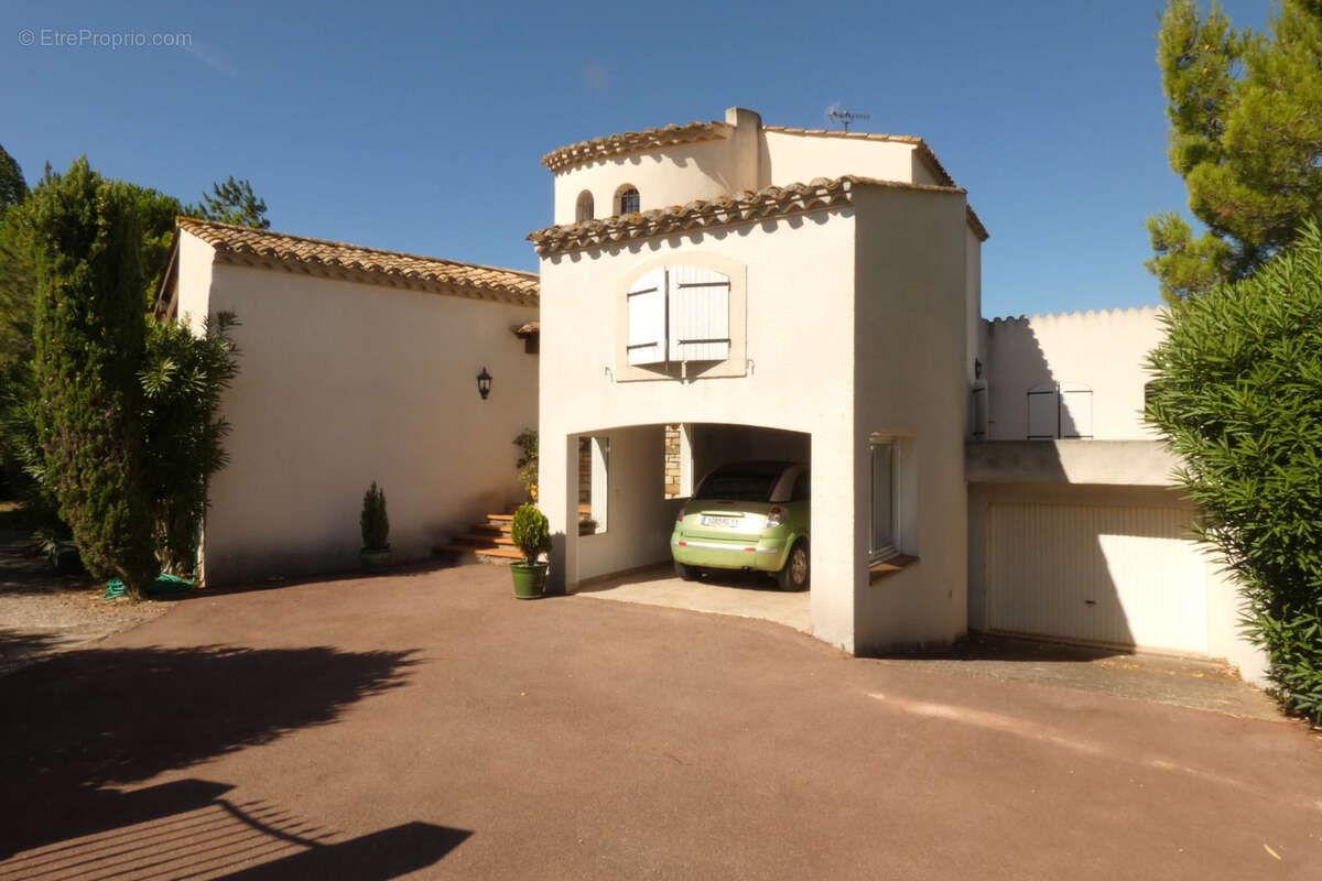 Maison à LEZIGNAN-CORBIERES