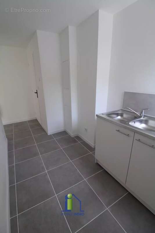 Appartement à MARSEILLE-9E