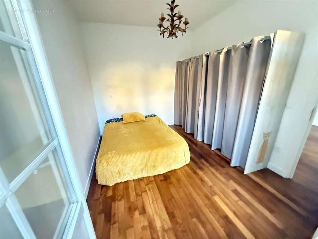 Appartement à CHAVILLE