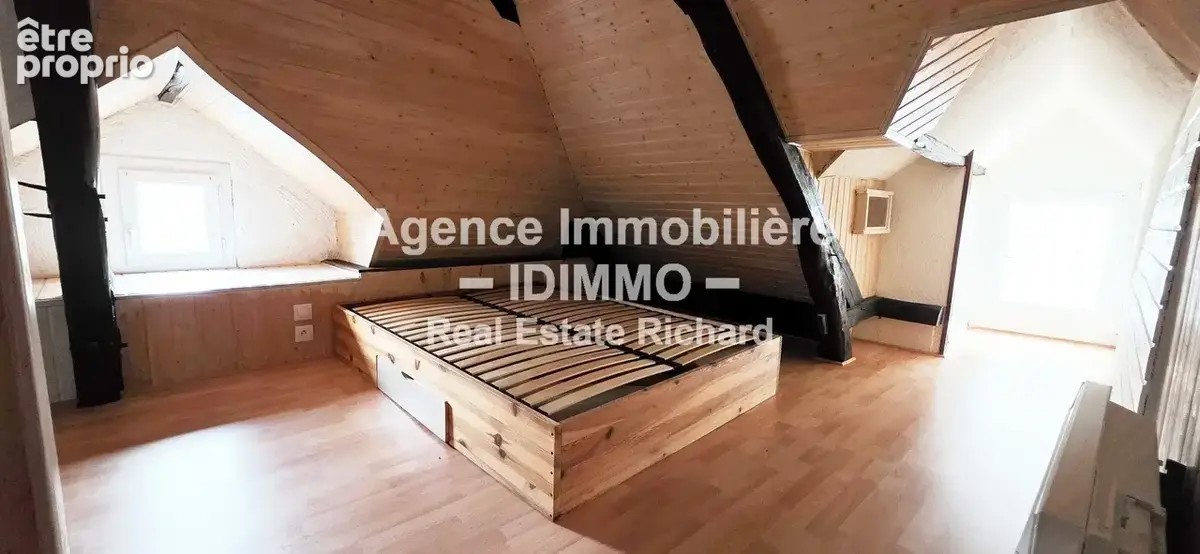 Immeuble de rapport de 3 lots Idéal investisseur Local commercial loué + 2 appartements libres - CORBEILLES - photo 7